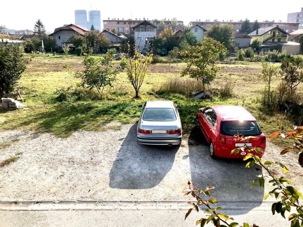 Zg Zapad Lägenhet Zagreb Exteriör bild